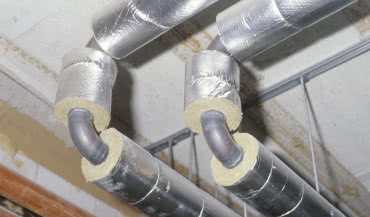 Czym izolować krzywe rurociągi?