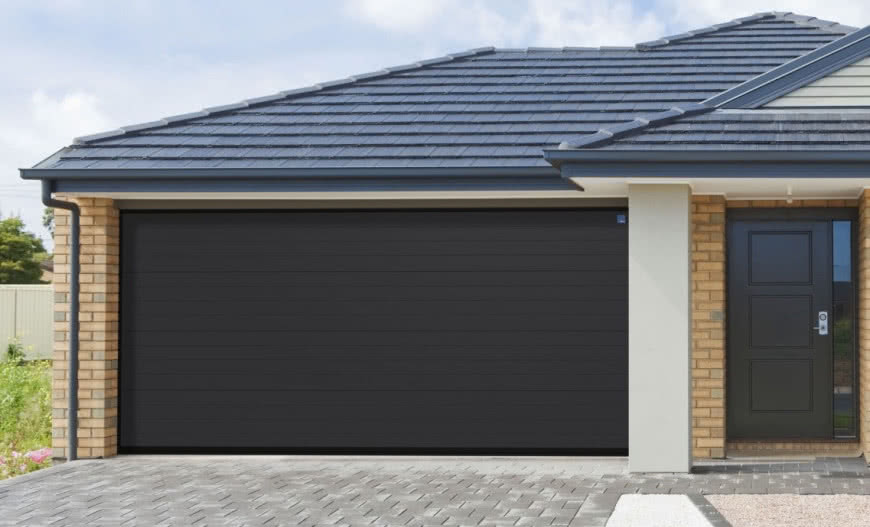 Nice - segmentowe bramy garażowe