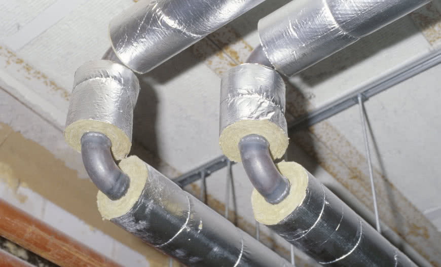 Czym izolować krzywe rurociągi?