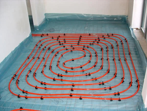 Twarda płyta termoizolacyjna z pianki PiR do izolacji podłóg - Eurofloor 300