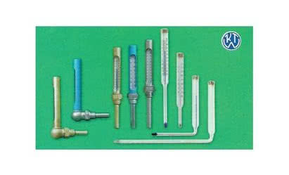 Instrukcja naprawy rozdzielonego słupka cieczy termometrycznej w termometrze laboratoryjnym