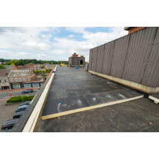 Spadkowa płyta termoizolacyjna z pianki poliuretanowej PUR - Eurothane Bi-4A