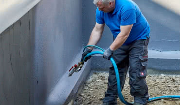 Hydroizolacje ze szlamu i płynnej folii