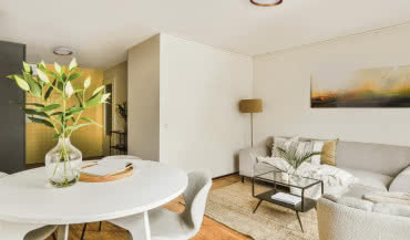 Światło w domu. Jak połączyć naturalne ze sztucznym?