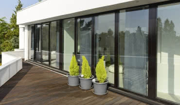 Renesans balkonów i tarasów dachowych