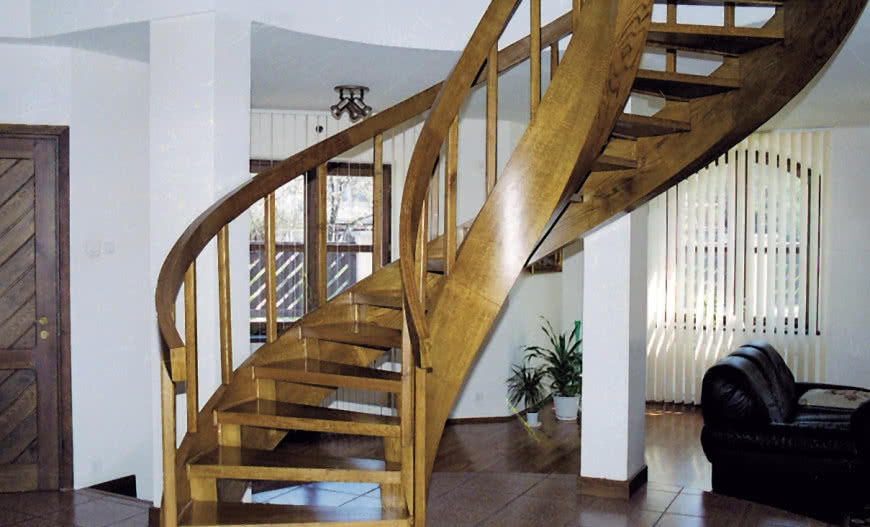 Jakie schody wewnętrzne wybrać?