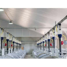 Płyta izolacyjna o podwyższonej odporności ogniowej dla budownictwa rolniczego i przemysłowego Powerline®