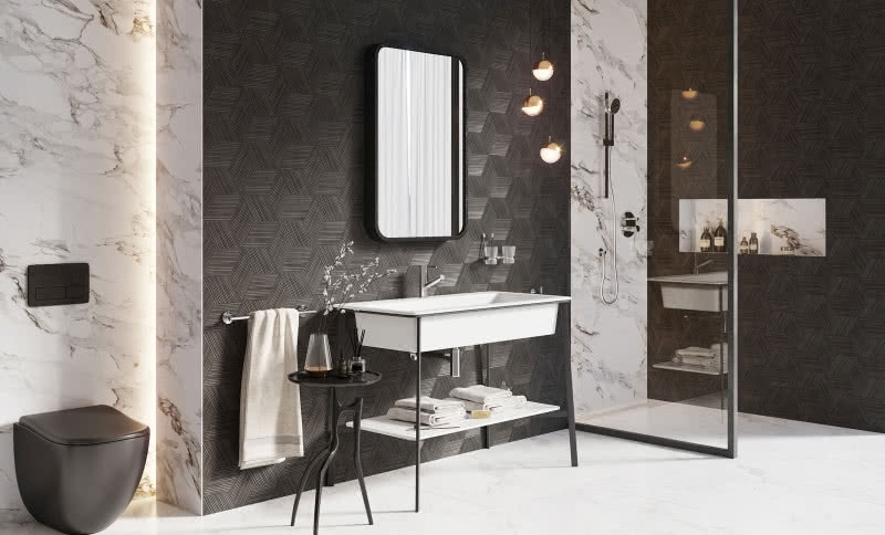 Industrialna łazienka z produktami marki Ferro